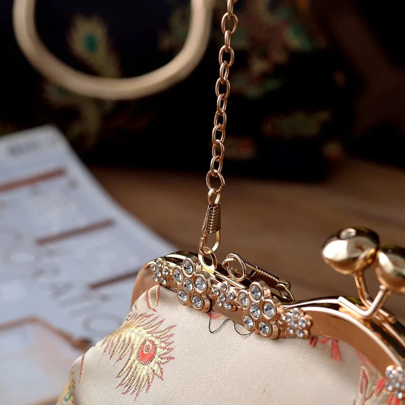 Vintage Embroidery Clutch Handbag Women Solid Satin Diamond Evening Bag Elegant Female Purse