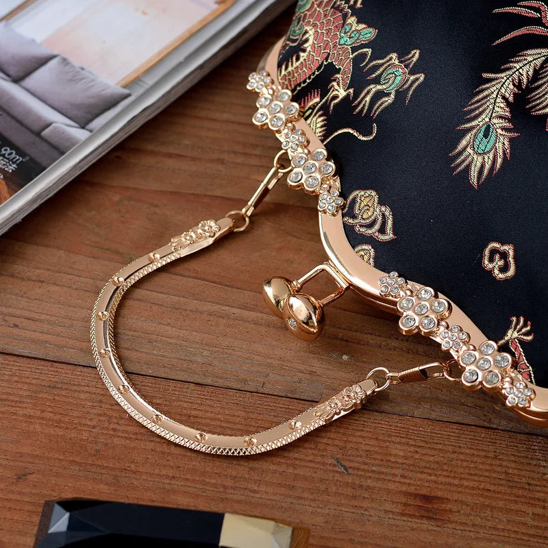 Vintage Embroidery Clutch Handbag Women Solid Satin Diamond Evening Bag Elegant Female Purse