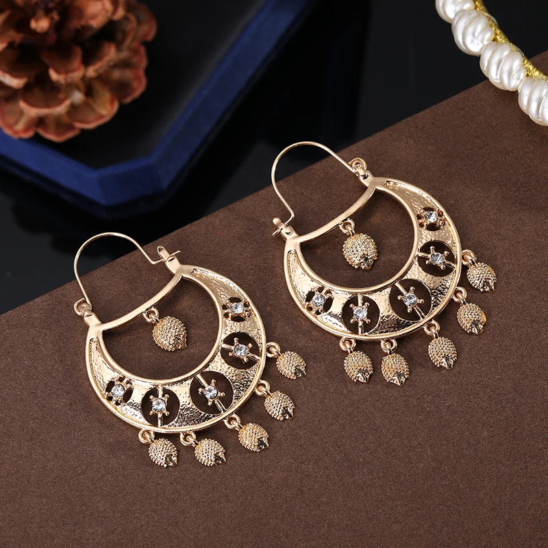 Fashion Golden Drop Earrings for Women Fashion Hedgehog Shape Banquet Jewelry French Hook Dangle Earring Drop