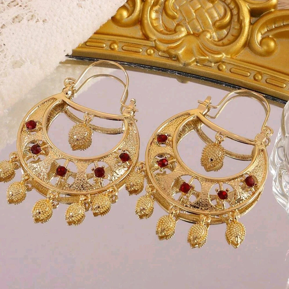 Fashion Golden Drop Earrings for Women Fashion Hedgehog Shape Banquet Jewelry French Hook Dangle Earring Drop