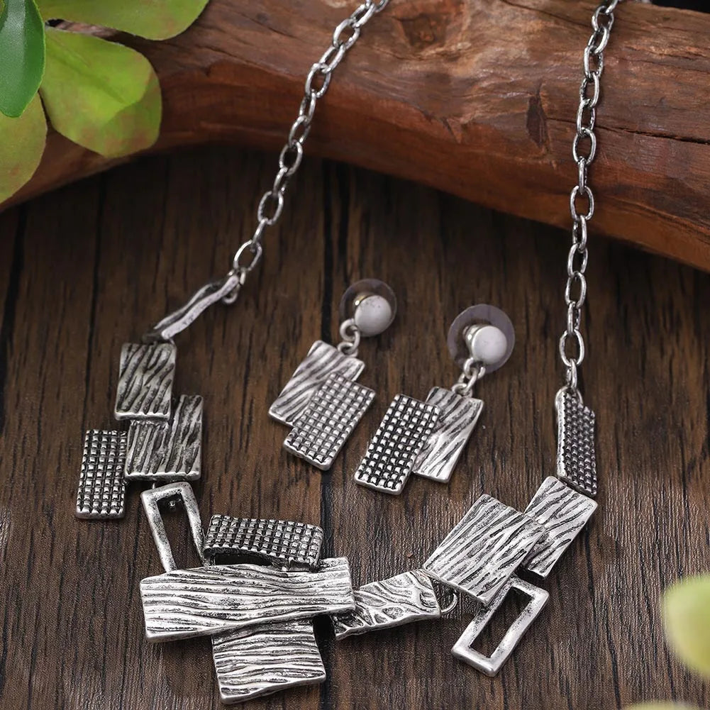Jewelry Set Zinc Alloy Geometric Rectangular Cutout Patchwork Elegant Temperament Necklace Earrings Set For Women