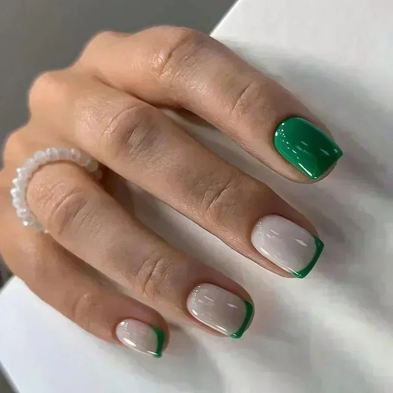 24Pcs French Tip Press on Nails Short Coffin False Nails Simple Wearable Fake Nails Frosted Full Cover Press on Nail Tips Art