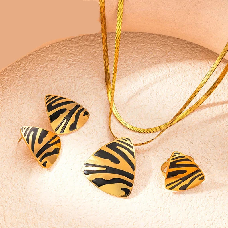 ANENJERY 316L Stainless Steel Tiger Stripe Necklace Earring Ring For Women Vintage New Trend Jewelry Set