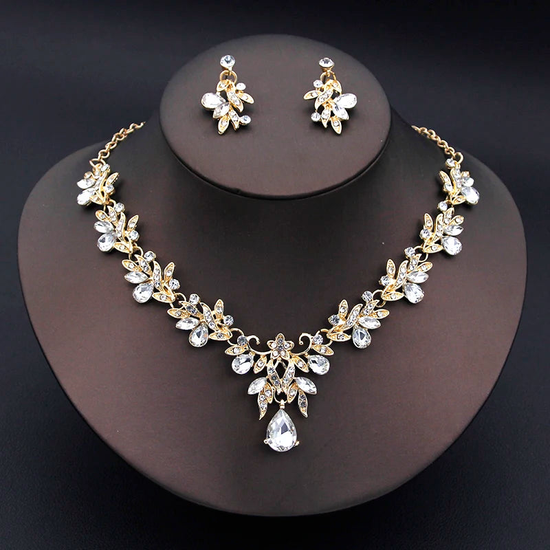 Luxury Fashion Necklace Sets for Women Dangle Earrings Princess Collar Two Piece Set Bride Jewelry Bridal Wedding Accessories