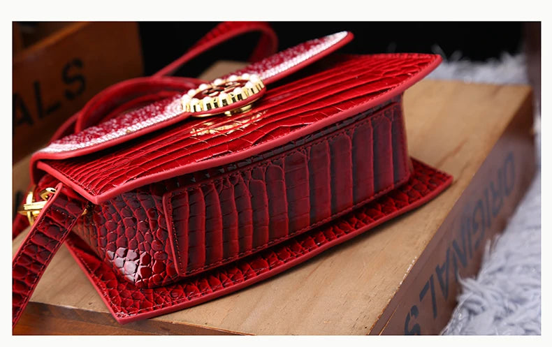 HYLHMC Fashion Diamonds Women Handbags Red Genuine Leather Lady Shoulder Bag Crocodile Pattern Portable Shell Tote Bags