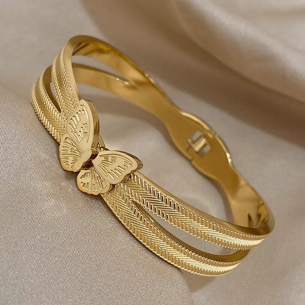 Trendy Butterfly Stainless Steel Charm Bracelet For Women Sweet Gold or Silver Color Waterproof Cuff Bangle Party Jewelry