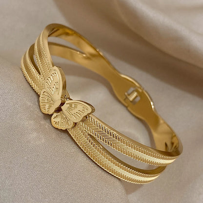 Trendy Butterfly Stainless Steel Charm Bracelet For Women Sweet Gold or Silver Color Waterproof Cuff Bangle Party Jewelry
