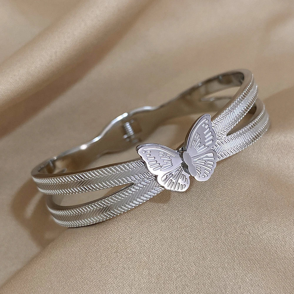 Trendy Butterfly Stainless Steel Charm Bracelet For Women Sweet Gold or Silver Color Waterproof Cuff Bangle Party Jewelry