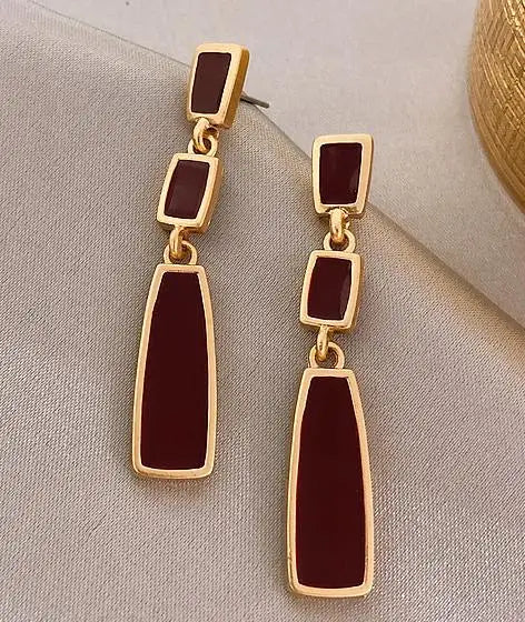 High-grade Elegant Golden Geometric Square Red Retro Long Earrings Fashion Design French Romantic Exquisite Temperament Earrings