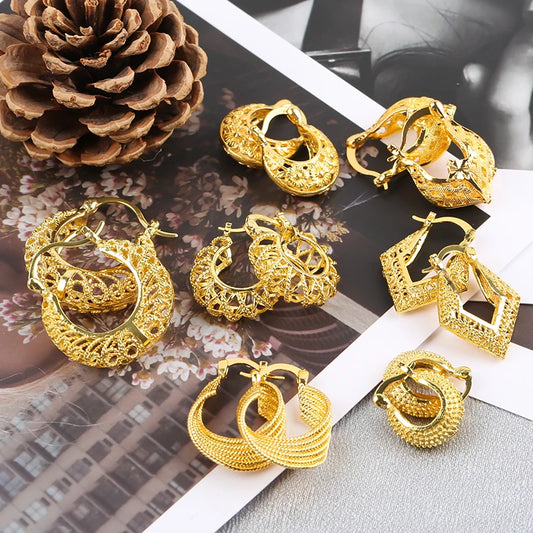 Vintage Simple Geometric Earring Small Circle Hollow Hoop Earrings for Women Golden Color Shiny Fashion Jewelry Wedding Party