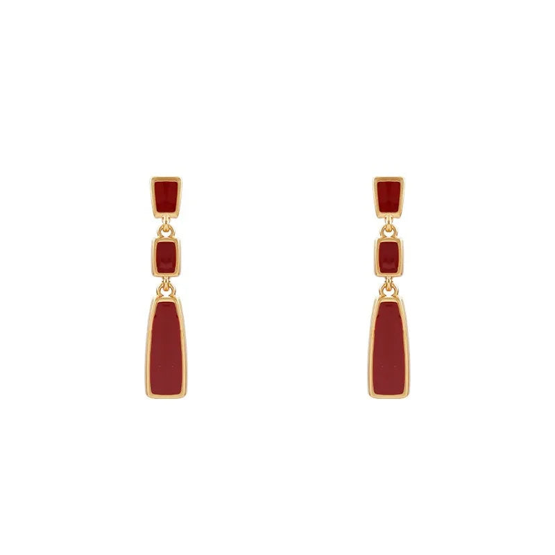 High-grade Elegant Golden Geometric Square Red Retro Long Earrings Fashion Design French Romantic Exquisite Temperament Earrings