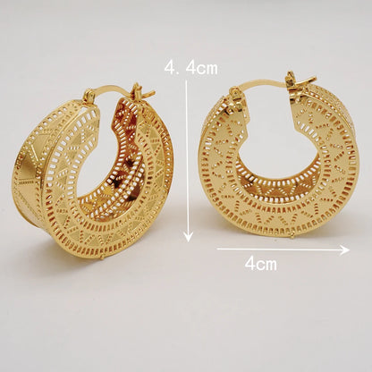 Fashion Dubai Jewelry Sets Gold Color Pendant Copper Classic Earrings Necklace For Women Daily Wear Party Anniversary Gifts