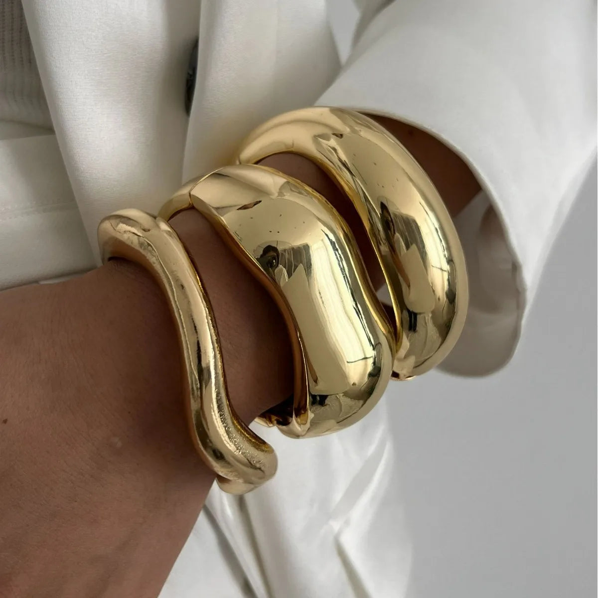 DIEZI Vintage Wide Cuff Bangles Hip Hop Punk Gold Silver Color Geometric Metal Spring Bangles For Women Bracelets Jewelry