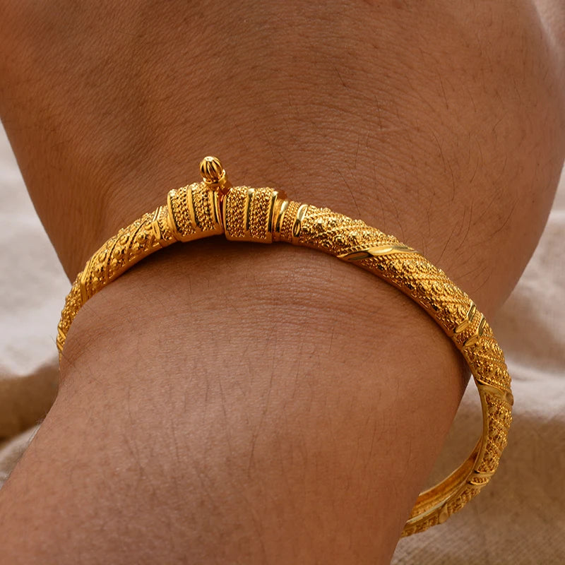 Luxury Vintage Gold Plated Bangles For Bridal Wedding Jewelry