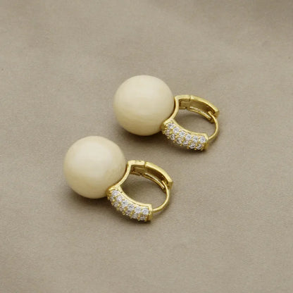 The New Fashion Jewelry Full Rhinestone Red Ball Earrings Earrings for Women
