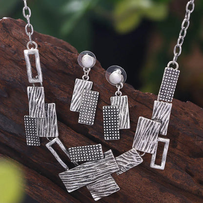 Jewelry Set Zinc Alloy Geometric Rectangular Cutout Patchwork Elegant Temperament Necklace Earrings Set For Women