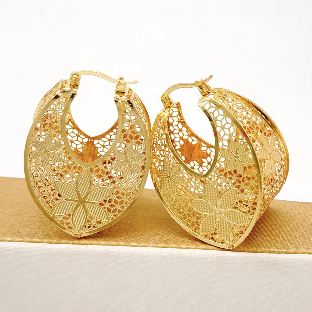 Fashion Dubai Jewelry Sets Gold Color Pendant Copper Classic Earrings Necklace For Women Daily Wear Party Anniversary Gifts