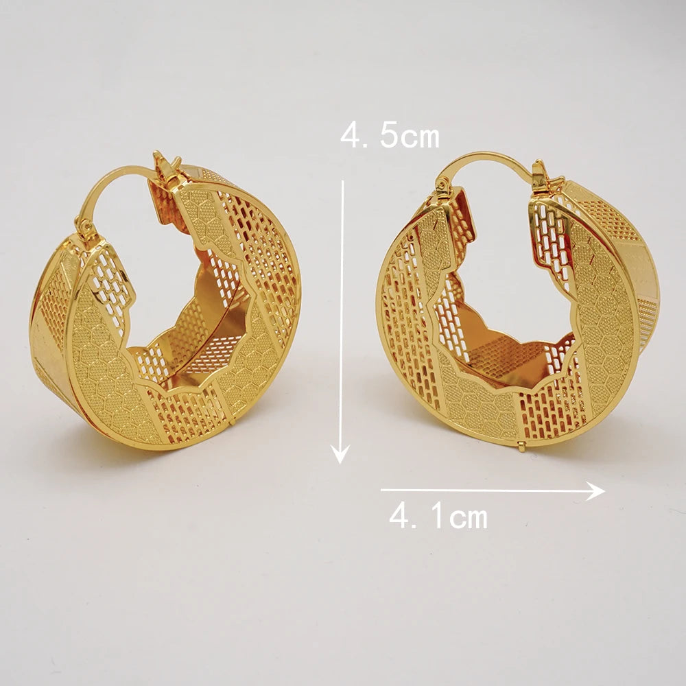 Fashion Dubai Jewelry Sets Gold Color Pendant Copper Classic Earrings Necklace For Women Daily Wear Party Anniversary Gifts