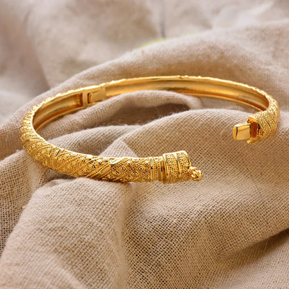 Luxury Vintage Gold Plated Bangles For Bridal Wedding Jewelry