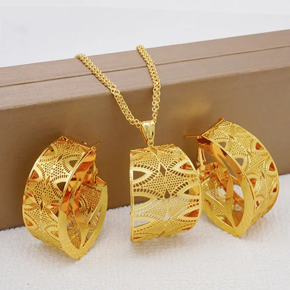 Fashion Dubai Jewelry Sets Gold Color Pendant Copper Classic Earrings Necklace For Women Daily Wear Party Anniversary Gifts