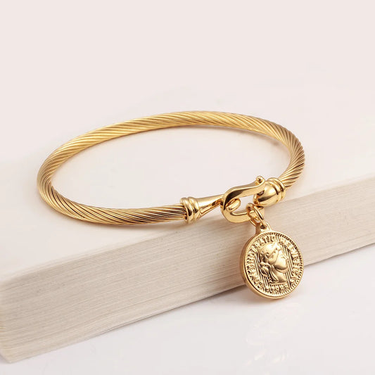 Stainless Steel Queen Coin Gold Plated Trendy Bracelets For Men Women Wedding Hook Closure Bangle Jewelry Birthday