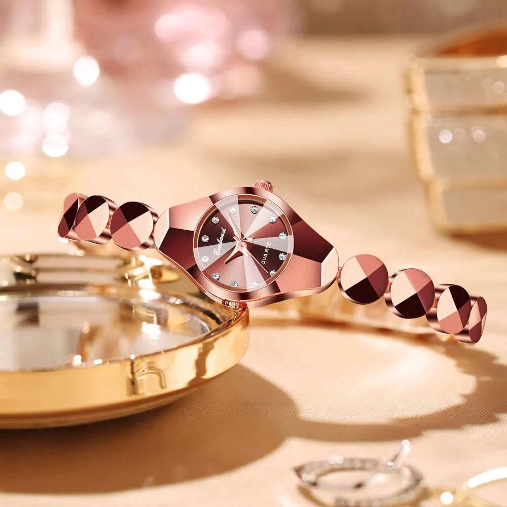 UTHAI New Women Watch Light Luxury Brand high-end Exquisite Bracelet Wristwatch Waterproof Ladies Fashion Quartz Watches gift