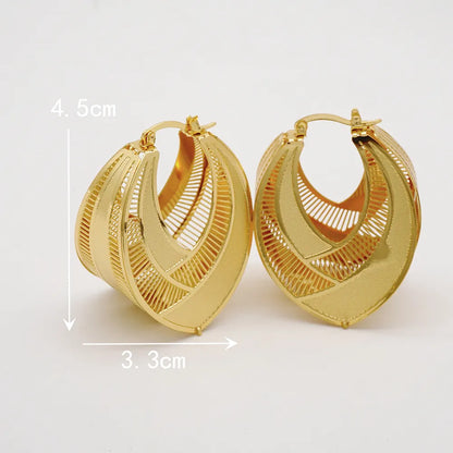 Fashion Dubai Jewelry Sets Gold Color Pendant Copper Classic Earrings Necklace For Women Daily Wear Party Anniversary Gifts