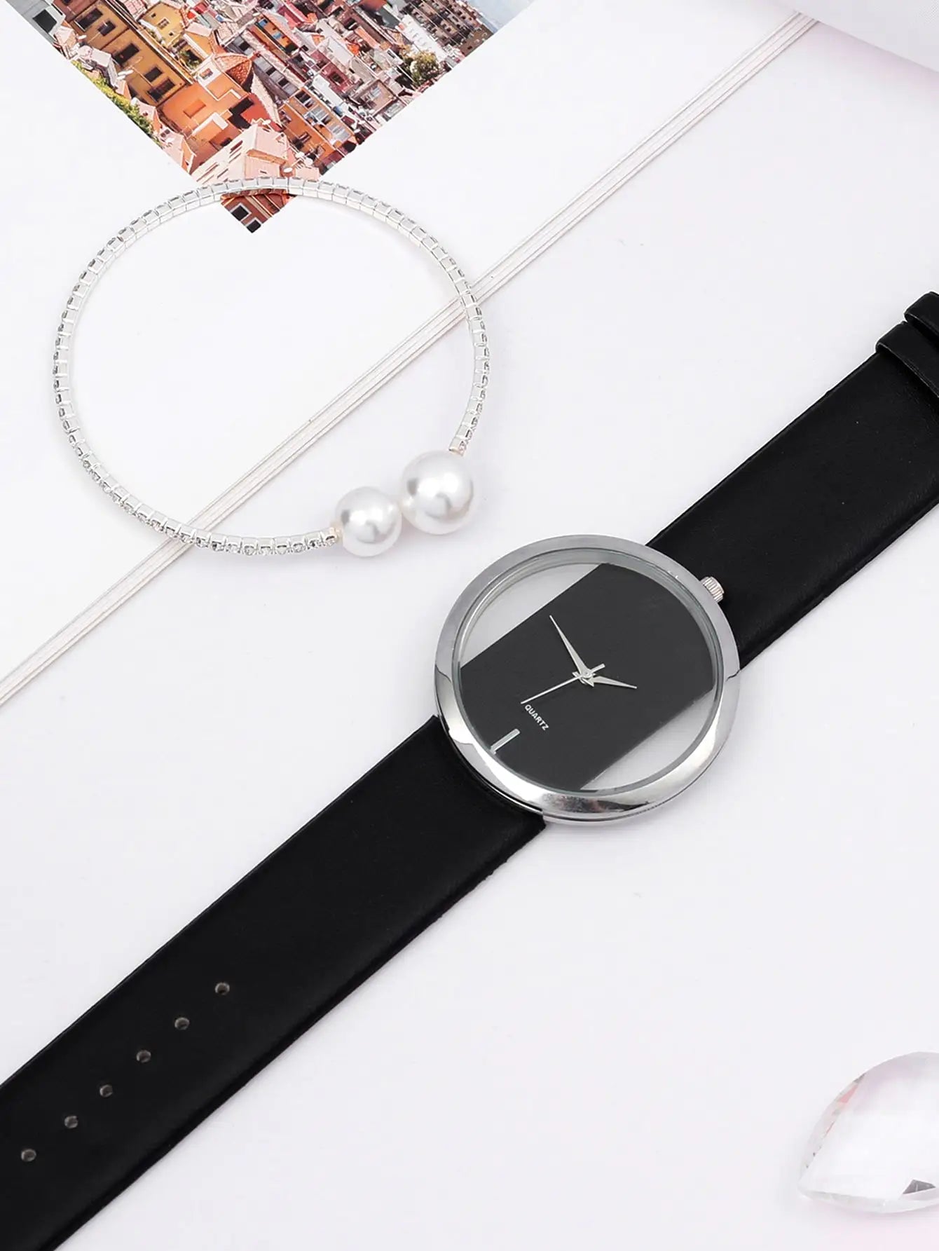 Set Luxury Women 2PCs Beautiful Watch and Bracelet For Women Leather Watch For women