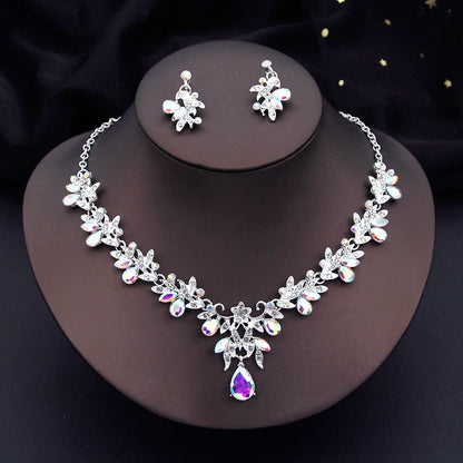 Luxury Fashion Necklace Sets for Women Dangle Earrings Princess Collar Two Piece Set Bride Jewelry Bridal Wedding Accessories