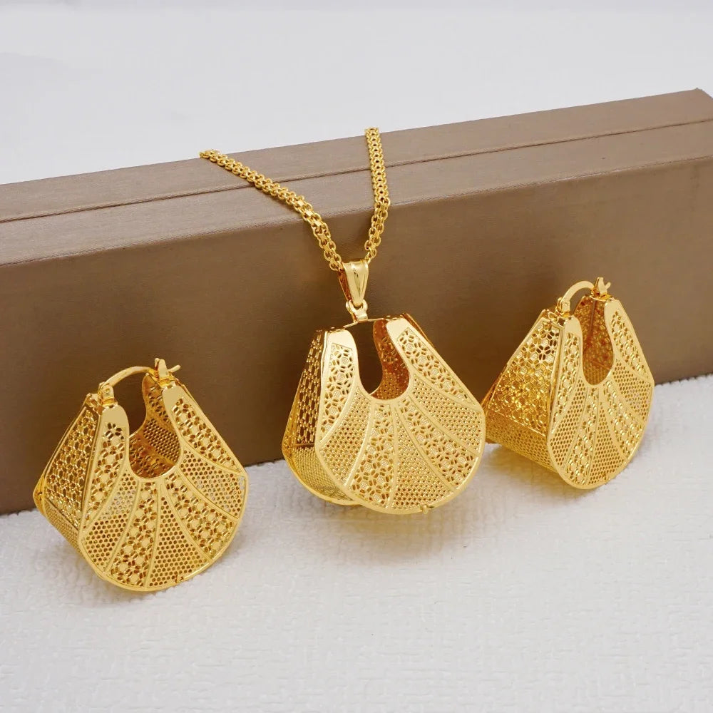 Fashion Dubai Jewelry Sets Gold Color Pendant Copper Classic Earrings Necklace For Women Daily Wear Party Anniversary Gifts