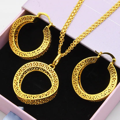 24K Gold-plated Two Piece Copper Jewelry Set India Dubai Jewelry Gold Warped Geometry Necklace Earrings