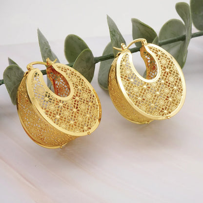 Fashion Dubai Jewelry Sets Gold Color Pendant Copper Classic Earrings Necklace For Women Daily Wear Party Anniversary Gifts