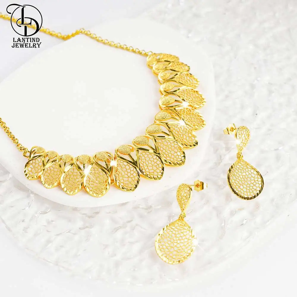 Dubai Style Cut Out Leaf Necklace Middle Eastern Fashion Ladies 24K Gold-Plated Water Drop Pattern Earrings Fashion Bridal Copper Jewelry Set