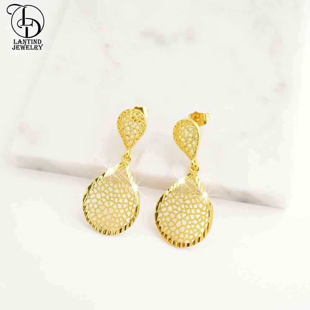 Dubai Style Cut Out Leaf Necklace Middle Eastern Fashion Ladies 24K Gold-Plated Water Drop Pattern Earrings Fashion Bridal Copper Jewelry Set