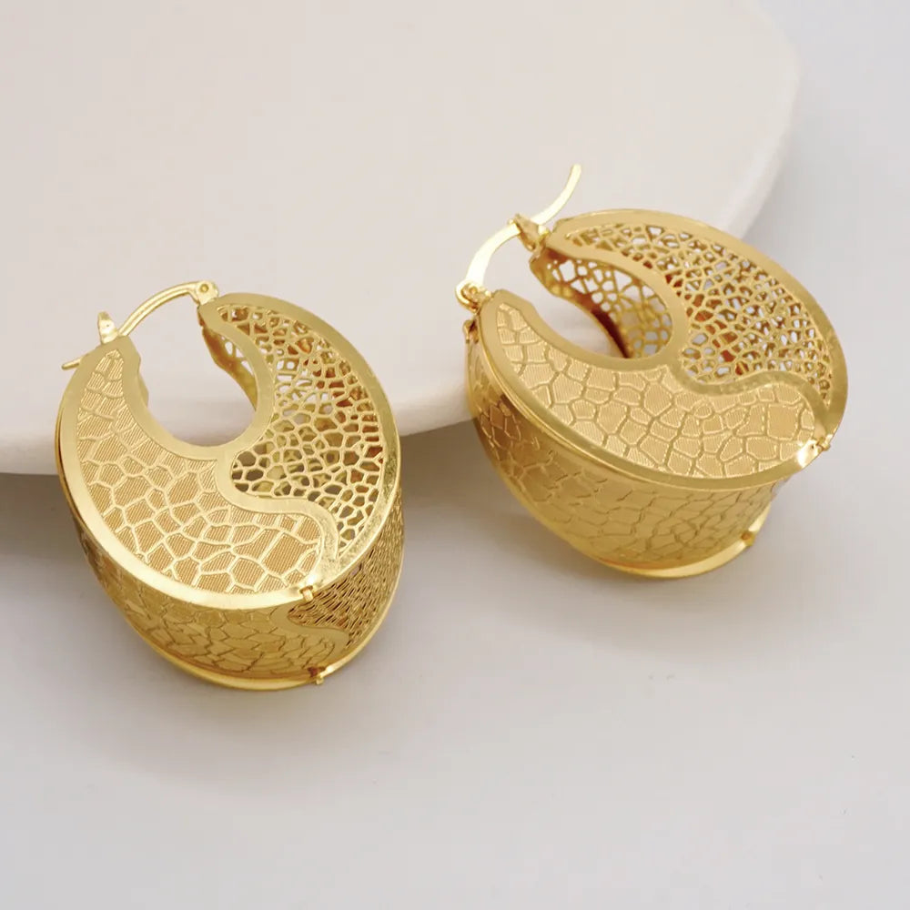 Fashion Dubai Jewelry Sets Gold Color Pendant Copper Classic Earrings Necklace For Women Daily Wear Party Anniversary Gifts